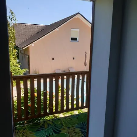 Mit Pool An Der Apfelstrasse Apartment Puch bei Weiz