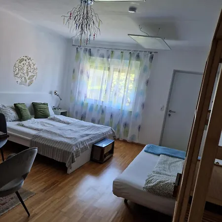 Апартаменты Mit Pool An Der Apfelstrasse Puch bei Weiz