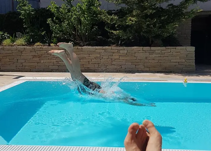 Apartment Mit Pool An Der Apfelstraße Puch bei Weiz