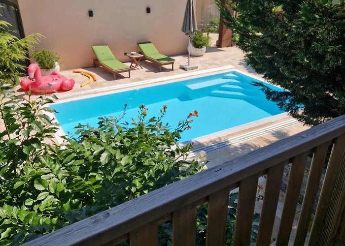 Mit Pool An Der Apfelstrasse * Puch bei Weiz